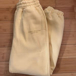 Comfrt Sweatpants Pastel Yellow Photo 0
