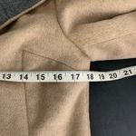 Ellen Tracy Women's wool blend Tan and Gray Coat Size 2 Photo 5