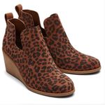 Toms  Kallie Wedge 6 Brown‎ Bootie Leopard Suede Shoes Photo 0