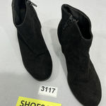 Old Navy Womans  250/81 Size 8 Black Zip Block Heel Ankle Boots Photo 0