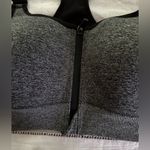 PINK - Victoria's Secret NWT Victorias Secret -Pink -Sports bra Zip front Size M Photo 11