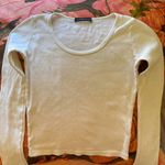 Brandy Melville  white long sleeve tee  Photo 6