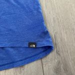 The North Face  Women’s Blue Racerback Tank Sz L Photo 2