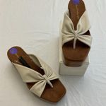 House of Harlow  Thong Platform Photo 0