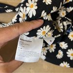 Reformation Daisy Chain Tie Shoulder Crop Photo 8