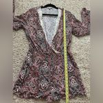 Charlotte Russe  Women’s  Shorts Romper Size Large Paisley Print Photo 4