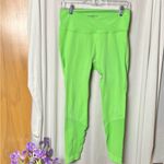 SheFit Neon Green Seamless 7/8 Leggings Size Small Photo 2