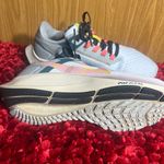 Nike Athletic Shoes - gray , Yellow, Red, Black Photo 4