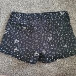 Hot Topic Music note shorts Photo 2