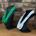 Vintage six strand Green and White beaded necklaces Photo 3
