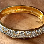 Premier Designs  Hinged Bangle Bracelet Magnetic Closure Photo 0