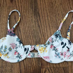VDM Livinia Bikini Top Floral White Beach Resort Swim Size S NWT Photo 0
