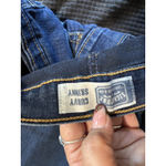 Levi's Levi Skinny Curvy Denim Jeans Dark Wash Low Rise Size 26x28 Logo Pockets Photo 6