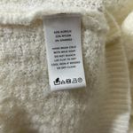 Lilly P Women’s Ruffle Shell Short Sleeve Sweater Large in Cream Soft Dressy Photo 6