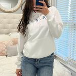 Friends White Sweatshirt Size M Photo 2