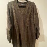 SheIn Pullover V-Neck Sweater Photo 0