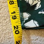 Sam Edelman  Women’s Large Floral Capri Workout Leggings Green White Stretch Photo 6