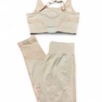 AYBL  Adapt Seamless Workout Set  Photo 1