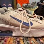 Nike Tennis Shoes Photo 1