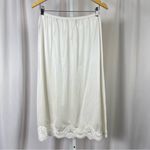 Vintage Large Cream Lace Hem Slip Skirt Satin Elegant White Photo 1