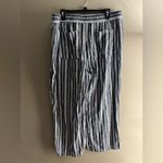 Old Navy Wide leg  pants Photo 1