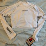 Champion Cropped Long Sleeve Top Photo 0