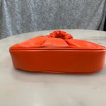 Missguided Orange ruched handle bag Photo 1