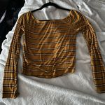 Active USA Long Sleeve Cropped Photo 1