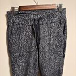Lululemon  Ready To Rulu Pant Running Luon Suited Jacquard Black White- Size 6 Photo 2