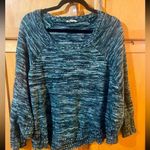Hem & Thread  Sweater Size M Photo 0