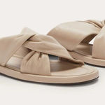 Everlane  The Day Twist Sandals in Warm Khaki 9 New Womens Slides flats Photo 0