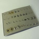 Lot Of 20 Costume Pierced Earrings Studs Rhinestone / Faux Pearl / Metal Etc Photo 9