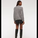 Abercrombie & Fitch - Casual crewneck cardigan with metallic details Photo 2