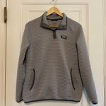 L.L.Bean  Airlight pullover Photo 1