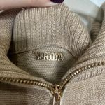 SER.O.YA Seroya Abi Oversized Sweater Light Dark Beige Size Small Preppy Brown Photo 4