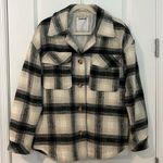 Garage Cream Black Gray Plaid Vicinity Oversized Quilted Shacket Size Medium Photo 2