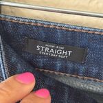 White House | Black Market WHBM High-Rise Everyday Soft Denim™ Embroidered Straight Jeans Size 6 Photo 8