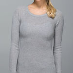 Lululemon Cabin Yogi Long Sleeve SEE MEASUREMENTS Photo 0