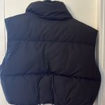 Cropped Vest Black Photo 1