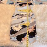 Bar III Floral Dress Scuba material Women’s size small cap sleeves Sheath Photo 8