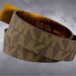 Michael Kors Michael  faux leather belt. Photo 2