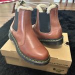Dr. Martens 2976 leonore leather fur ankle Chelsea boots booties shoes sz 8 new Photo 8