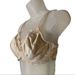 Wacoal Vintage 1990s Beige Underwire Bra Lace Trim 36D Photo 2
