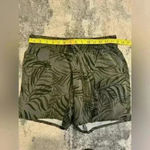 Cato Women’s Green  Floral Shorts Photo 2