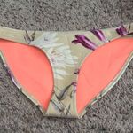 Triangl  Bikini Photo 0