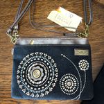 Chala  Crossbody Photo 0