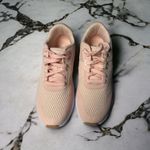 Avia Pair of Women Sneakers Size 11  Lightweight Shoes - New Photo 4