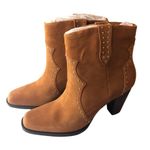 Aerosoles  Womens Lazu Western Boots Tan Suede Heel Slip On 9.5 Photo 2