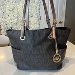 Michael Kors  classic monogrammed purse tote shoulder bag Photo 8