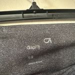 Gap Womens  Gapfit gray biker shorts xs Photo 1